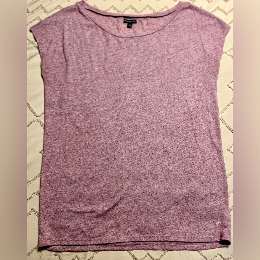 American Eagle Outfitters Tee Size L